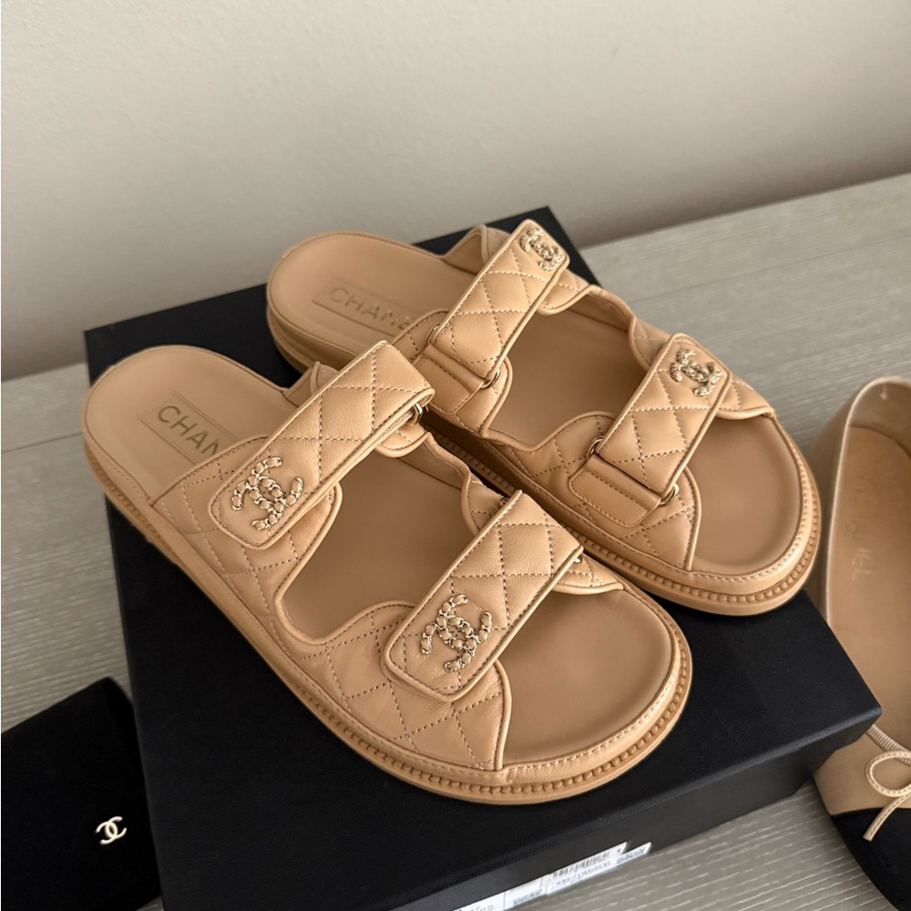 CHANEL Beige Quilted Flats
